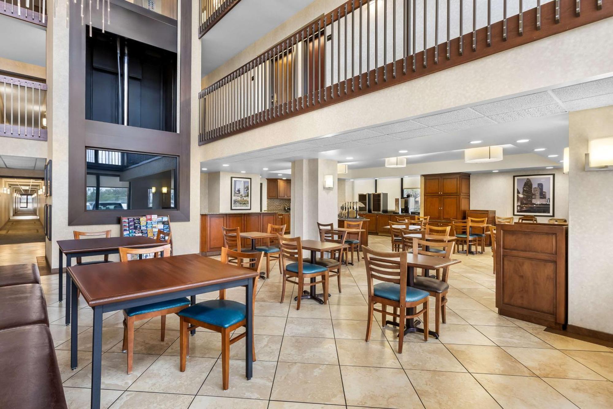 Готель Sonesta Essential Houston Hobby Airport Екстер'єр фото