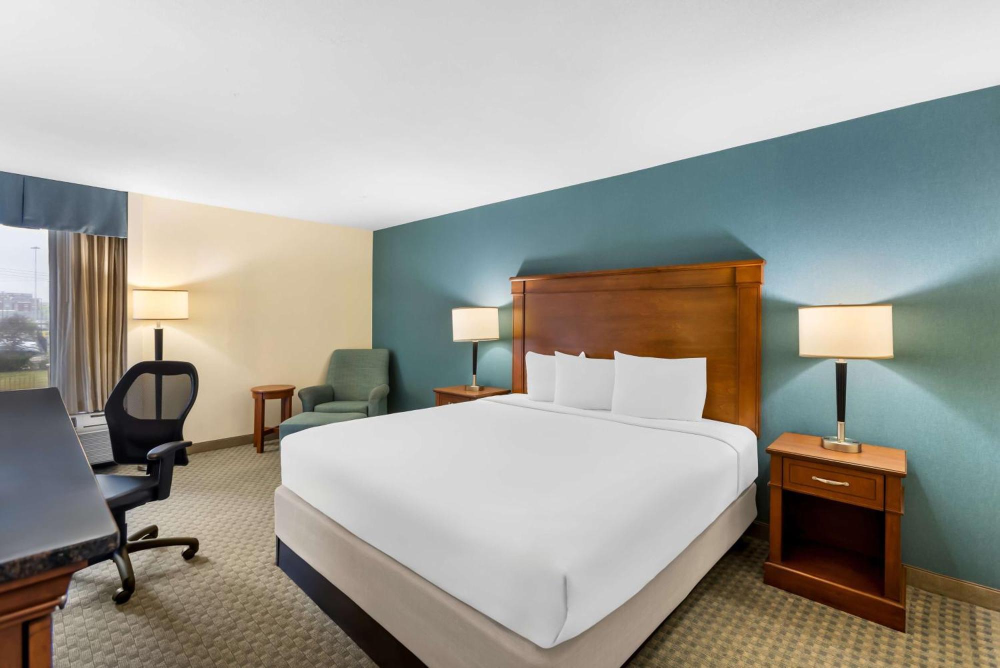 Готель Sonesta Essential Houston Hobby Airport Екстер'єр фото